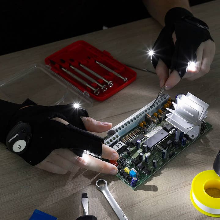 GUANTES CON LUZ LED