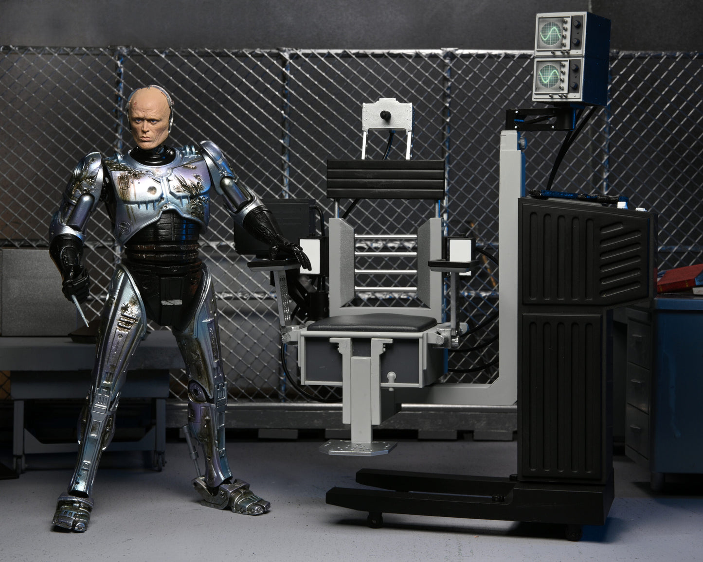 BD-Robocop19-scaled