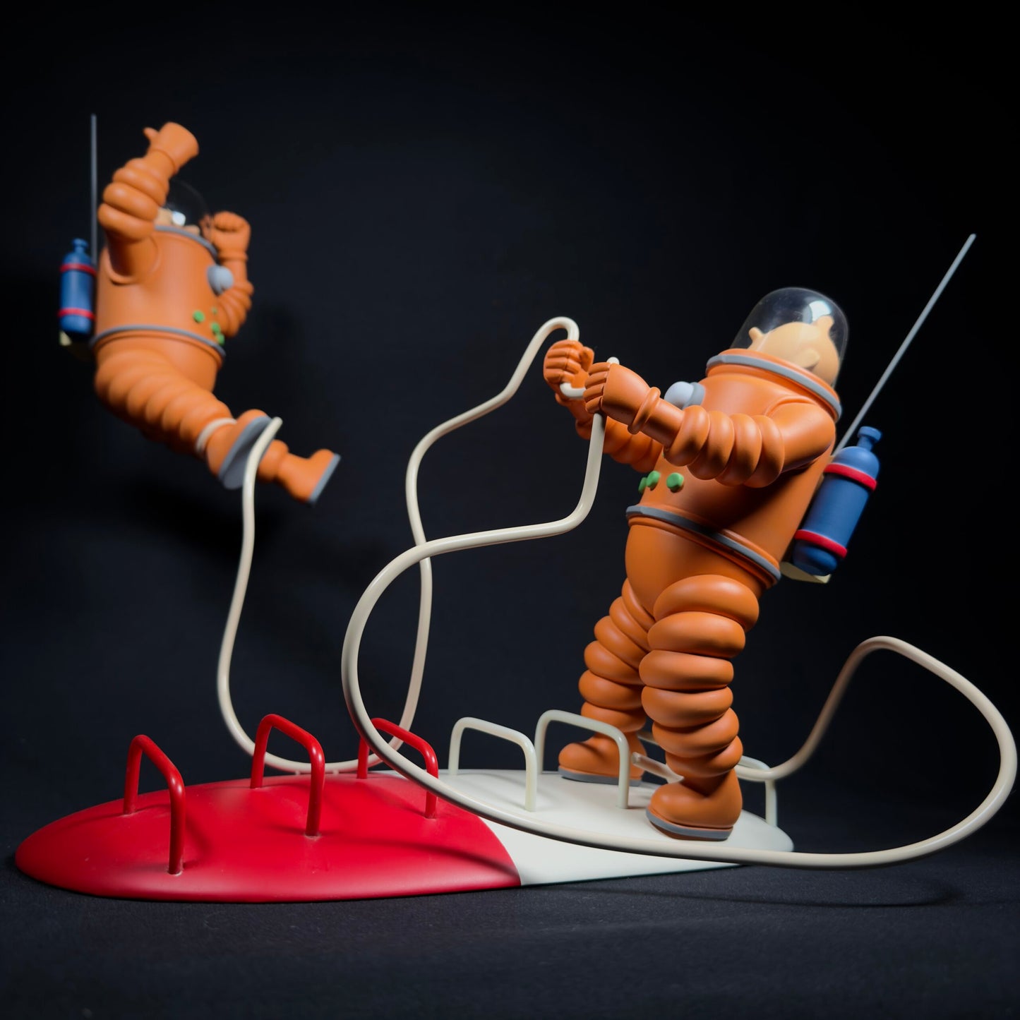 TINTIN ET HADDOCK COSMONAUTES SUR LA FUSÉE