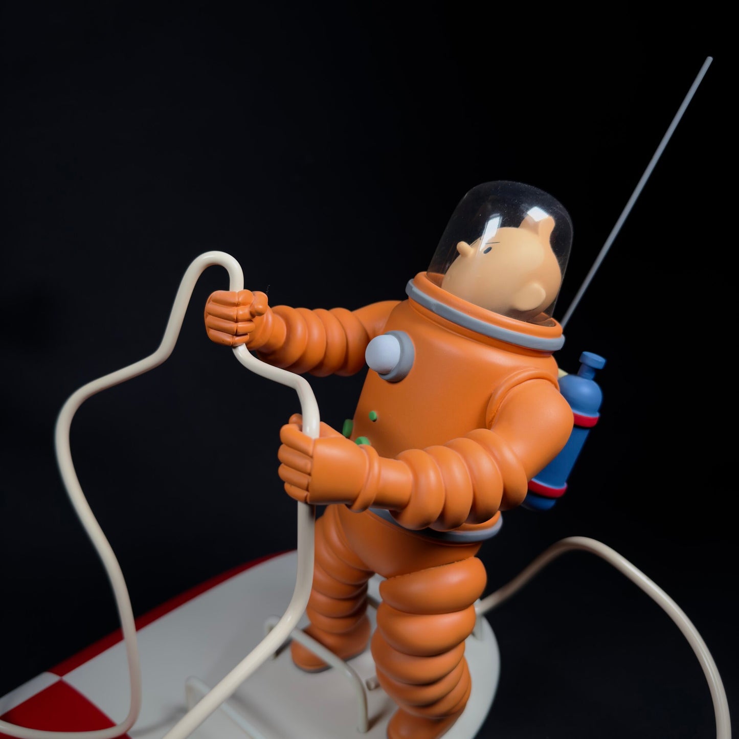 TINTIN ET HADDOCK COSMONAUTES SUR LA FUSÉE