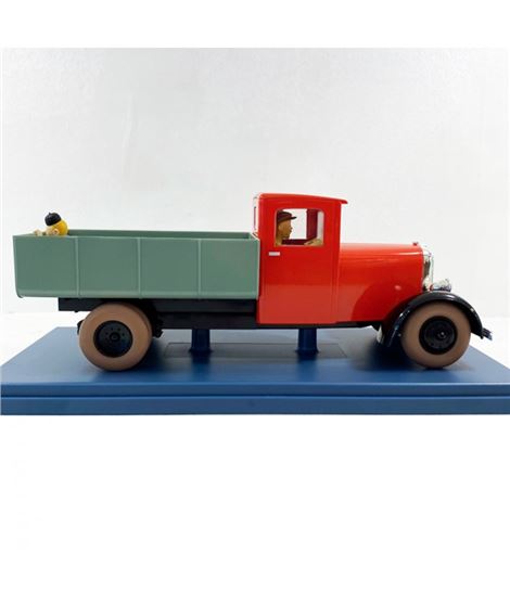coche-escala-1-24-49-le-camion-rouge-le-lotus-bleu (1)