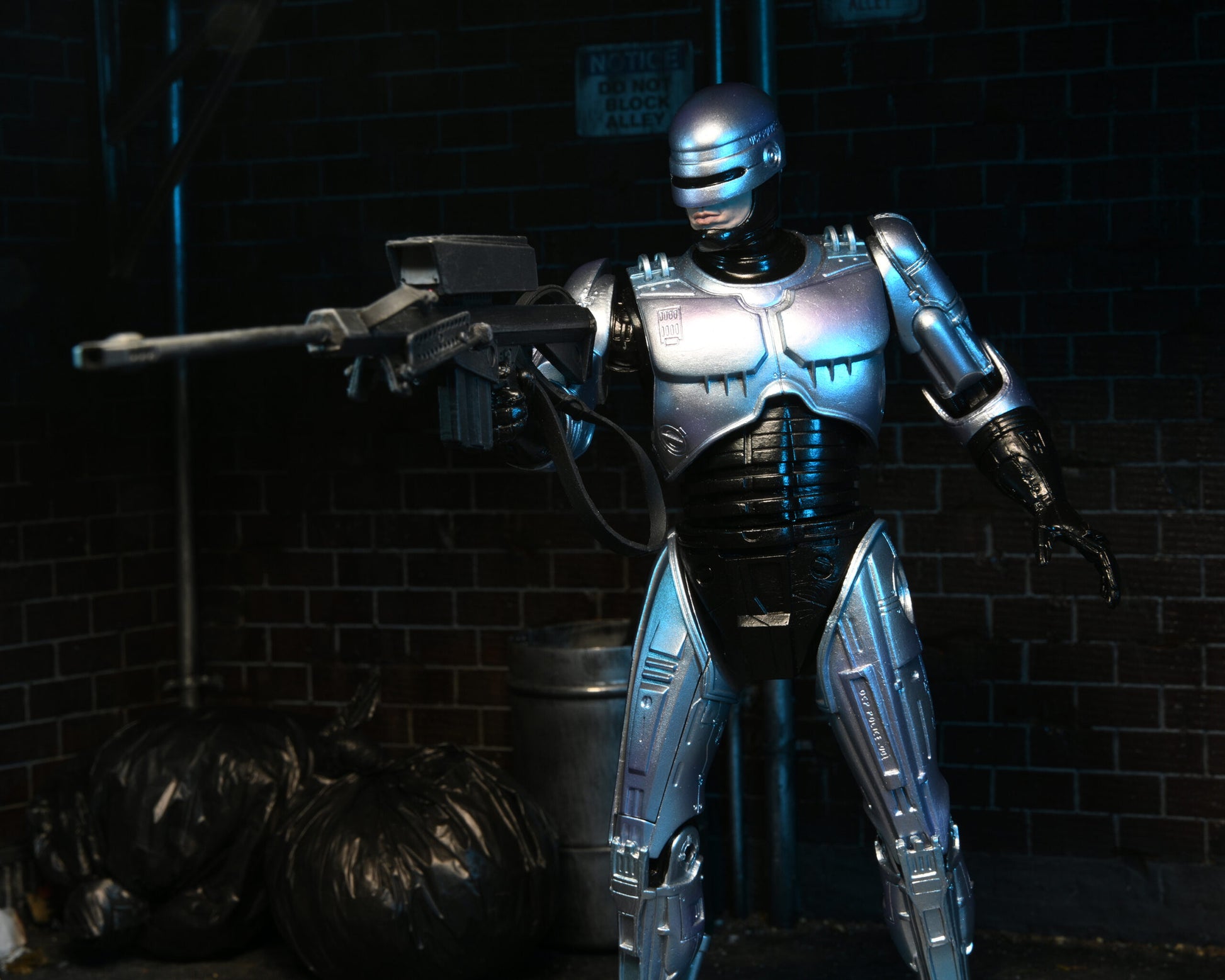 Robocop12-scaled