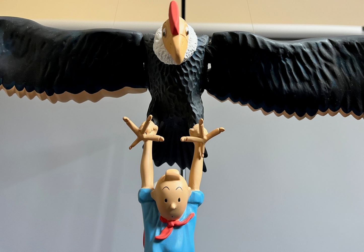 Tintin et Milou suspendus au condor – Leblon Delienne – 1993